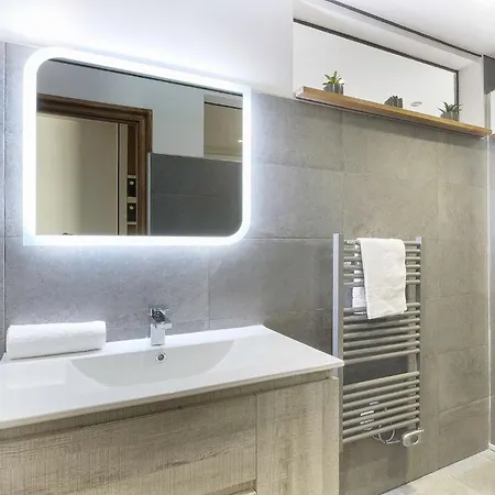 Apartment Bellevarde - Newly Renovated - - Beside Tmb Start/end